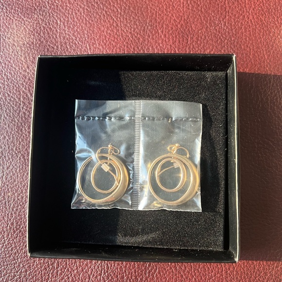 Three piece set: earrings, necklace and bangles. - Picture 4 of 4